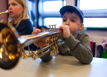 Kinderen ontdekken hun favoriete instrument met Proefrondje Muziek