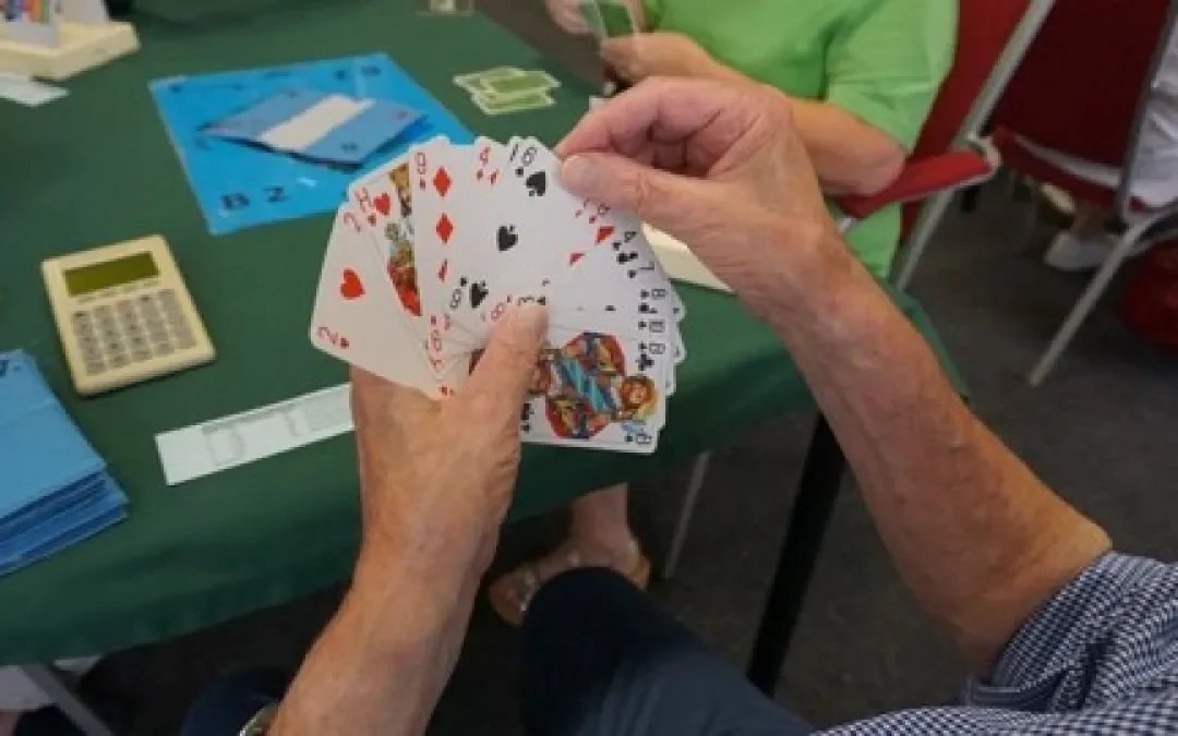 Bridge Sociëteit Almelo opent seizoen met expositie en open huis