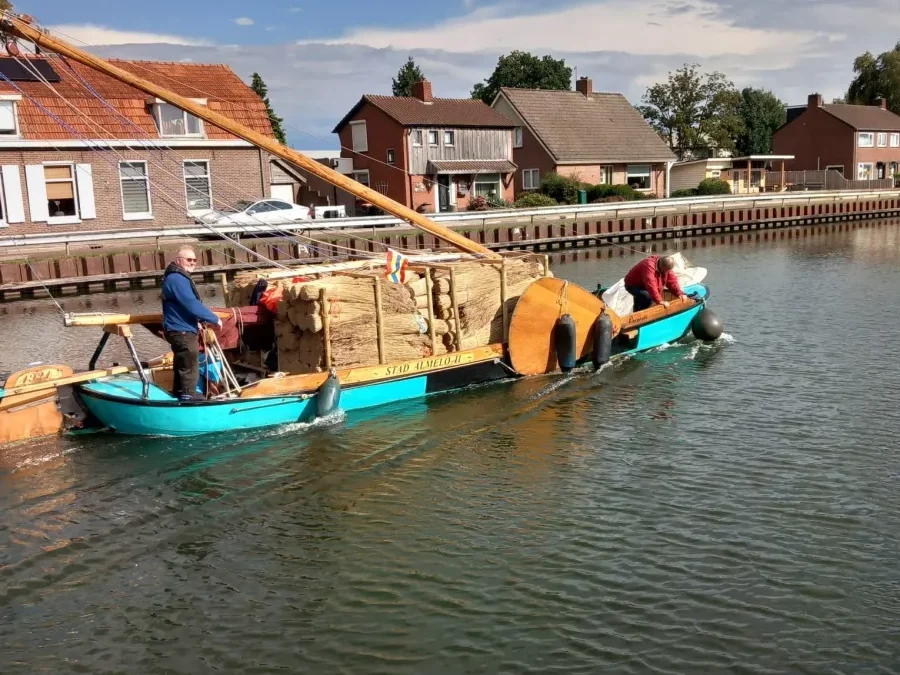 Polderjongens met de Almelose Praam